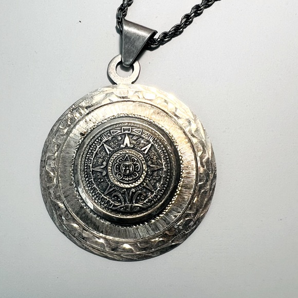Jewelry - Vintage Mexican Mayan Calendar Pendant